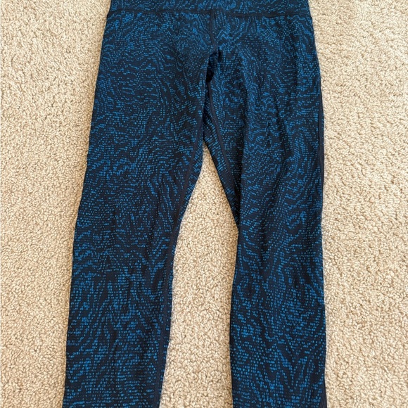 Lululemon Athletica Blue Patterned Leggings - Picture 1 of 8